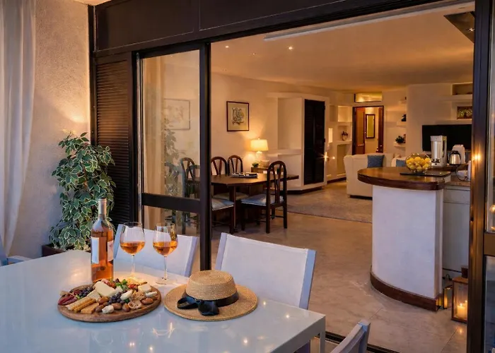 Apartment Ocean Bliss Ii- Panoramic Sea View - 20m To - 2 Swimming Pools - Private Parking